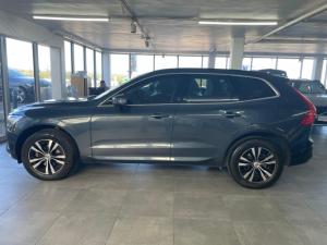 Volvo XC60 B5 AWD Essential - Image 2