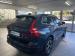 Volvo XC60 B5 AWD Essential - Thumbnail 3