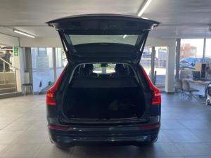 Volvo XC60 B5 AWD Essential - Image 5