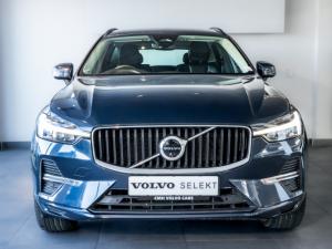 Volvo XC60 B5 AWD Essential - Image 9