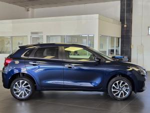 Suzuki Baleno 1.5 GLX manual - Image 14