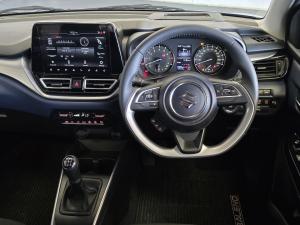 Suzuki Baleno 1.5 GLX manual - Image 19