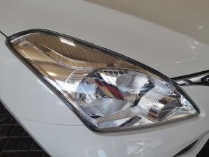 Toyota Starlet 1.4 Xi - Image 15