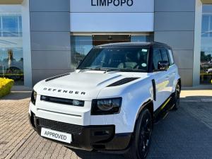 Land Rover Defender 110 D350 X-Dynamic HSE - Image 3