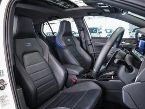 Volkswagen Golf R - Image 13
