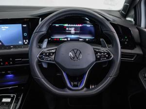 Volkswagen Golf R - Image 20