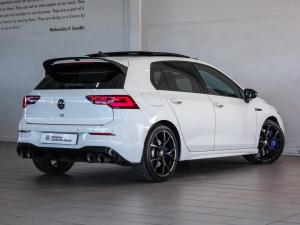 Volkswagen Golf R - Image 7