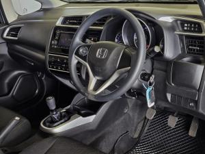 Honda WR-V 1.2 Comfort - Image 18