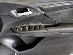 Honda WR-V 1.2 Comfort - Image 23