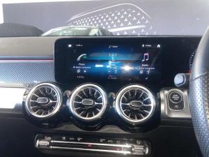 Mercedes-Benz GLB GLB250 Progressive - Image 13