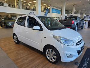 Hyundai i10 1.1 Motion - Image 1