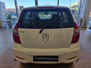 Hyundai i10 1.1 Motion - Image 5