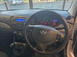 Hyundai i10 1.1 Motion - Image 7