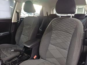Mahindra XUV 3XO 1.2T MX2 manual - Image 11