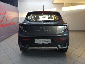 Mahindra XUV 3XO 1.2T MX2 manual - Image 7