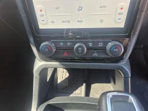 Ford Everest 2.0 BiTurbo 4x4 Sport - Image 26