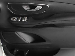 Mercedes-Benz V-Class V250d AMG Line - Image 15