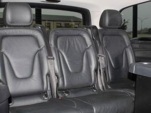 Mercedes-Benz V-Class V250d AMG Line - Image 17