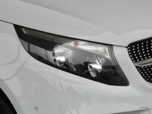 Mercedes-Benz V-Class V250d AMG Line - Image 22