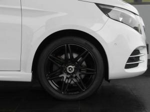 Mercedes-Benz V-Class V250d AMG Line - Image 24