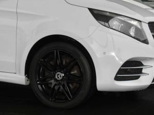 Mercedes-Benz V-Class V250d AMG Line - Image 5