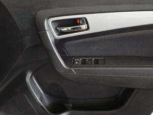 Suzuki Vitara Brezza 1.5 GLX - Image 21