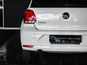 Volkswagen Polo Vivo hatch 1.6 Comfortline auto - Image 14