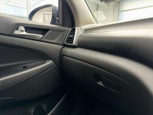 Hyundai Tucson 2.0 Elite auto - Image 28