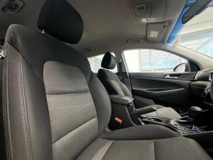 Hyundai Tucson 2.0 Elite auto - Image 30