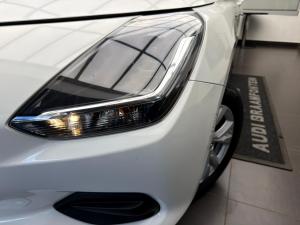 Suzuki Swift 1.2 GL+ auto - Image 11