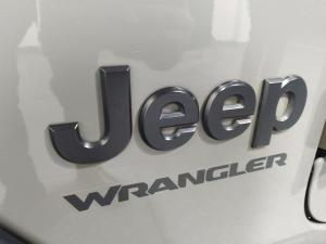 Jeep Wrangler Unlimited 3.6 Sport - Image 10