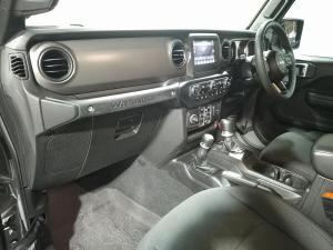Jeep Wrangler Unlimited 3.6 Sport - Image 12