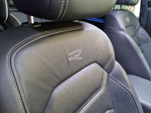 Volkswagen Touareg V6 TDI Executive R-Line - Image 11