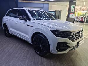 Volkswagen Touareg V6 TDI Executive R-Line - Image 19