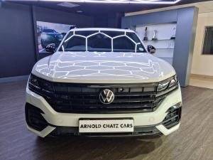 Volkswagen Touareg V6 TDI Executive R-Line - Image 22