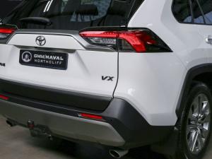 Toyota RAV4 2.0 VX - Image 10