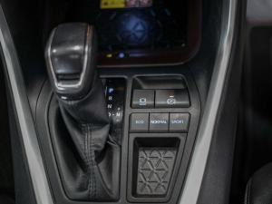 Toyota RAV4 2.0 VX - Image 20