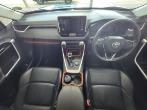 Toyota RAV4 2.0 GX-R AWD - Image 6