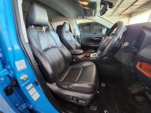 Toyota RAV4 2.0 GX-R AWD - Image 11