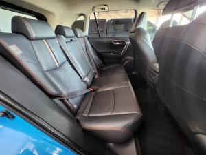 Toyota RAV4 2.0 GX-R AWD - Image 12
