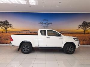 Toyota Hilux 2.4GD-6 Xtra cab Raider auto - Image 3