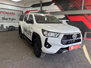 Toyota Hilux 2.4GD-6 double cab 4x4 Raider manual - Image 1