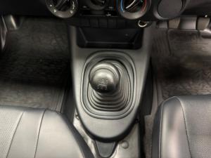 Toyota Hilux 2.0 single cab S (aircon) - Image 8