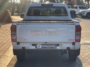 Isuzu D-Max Gen 6 250c single cab - Image 5