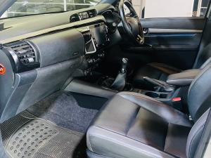 Toyota Hilux 2.8GD-6 double cab 4x4 Legend RS manual - Image 7