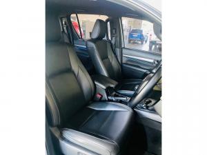 Toyota Hilux 2.8GD-6 double cab 4x4 Legend RS manual - Image 11