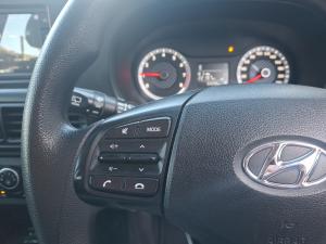 Hyundai Grand i10 1.0 Motion hatch manual - Image 9