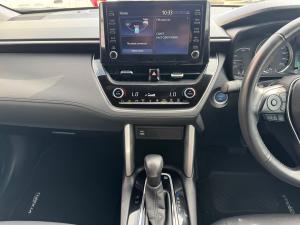 Toyota Corolla Cross 1.8 Hybrid XS - Image 14