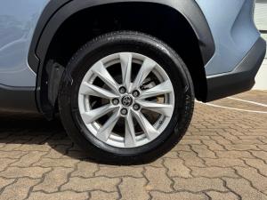 Toyota Corolla Cross 1.8 Hybrid XS - Image 19