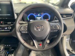 Toyota Corolla Cross 1.8 GR-S Hybrid - Image 11